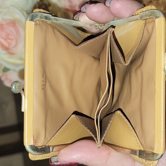 Authentic Celine kisslock wallet - Picture 6 of 8